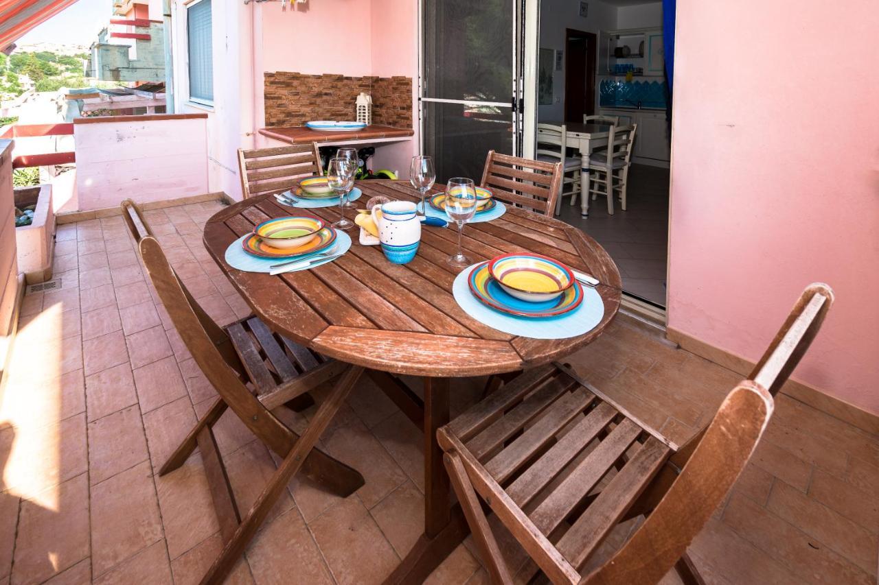 Sardinia-Holiday La Casa Delle Pavoncelle La Maddalena  Exterior photo